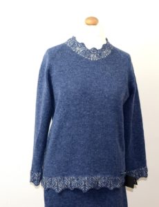 blauer Pullover von Anne Heister