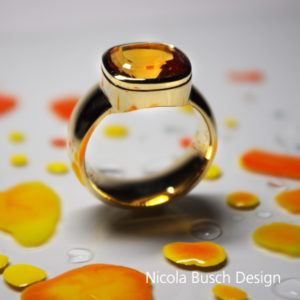 Herrenring aus Gelbgold von Nicola Busch